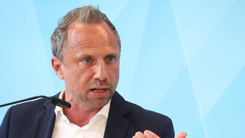 Bayerns Umweltminister Thorsten Glauber (Freie Wähler).