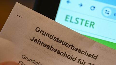 Die Grundsteuer ist eine jährliche Steuer auf den Besitz von Grundstücken und Gebäuden. (Symbolbild)