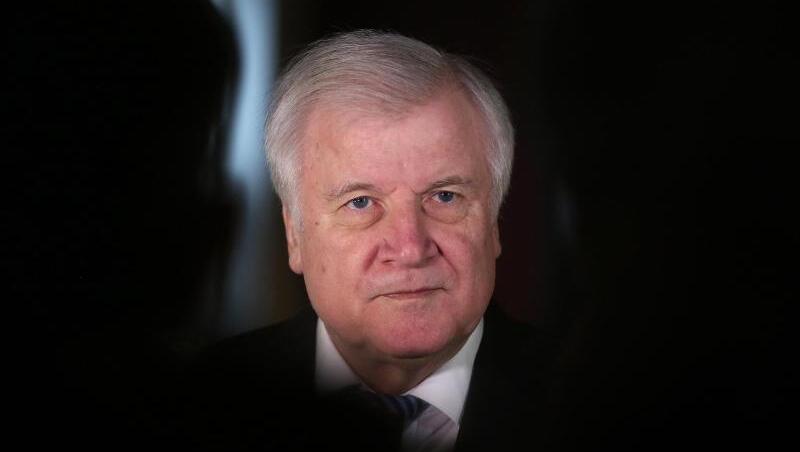 Horst Seehofer (CSU), Bundesminister für Inneres, Bau und Heimat. Foto: Ronny Hartmann/Archiv Horst Seehofer (CSU), Bundesminister für Inneres, Bau und Heimat. Foto: Ronny Hartmann/Archiv