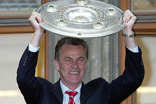 Ottmar Hitzfeld 2003 bei der Meisterfeier der Bayern.