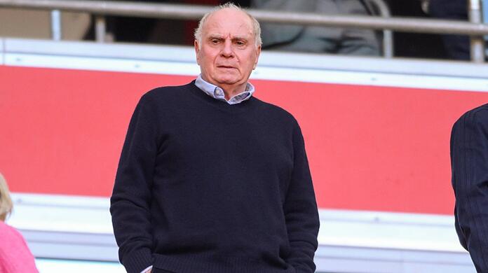 Uli Hoeneß "wollte sich in vielen Bereichen nicht auf andere verlassen, auch nicht auf den Trainer." So schätzt Felix Magath das Dilemma des FC Bayern ein. Ob sich das nun bei Vincent Kompany ändert?