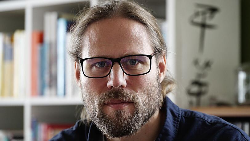 Der heute 40-jährige Rene Pickhardt berichtet, er sei von seiner Ex-Freundin emotional und körperlich missbraucht worden. Der heute 40-jährige Rene Pickhardt berichtet, er sei von seiner Ex-Freundin emotional und körperlich missbraucht worden.