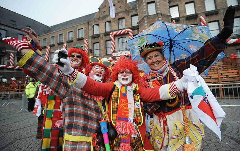 Während am Rhein der Spott triumphiert, wird in Rio Deutschland gefeiert.