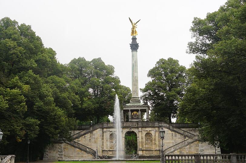 Wahrzeichen von Bogenhausen: der Friedensengel.