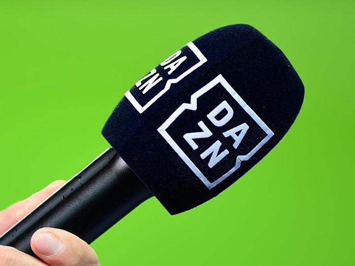 Der auf Live-Sport spezialisierte Medienanbieter DAZN hat unter der Absage von Sportveranstaltungen zu leiden.