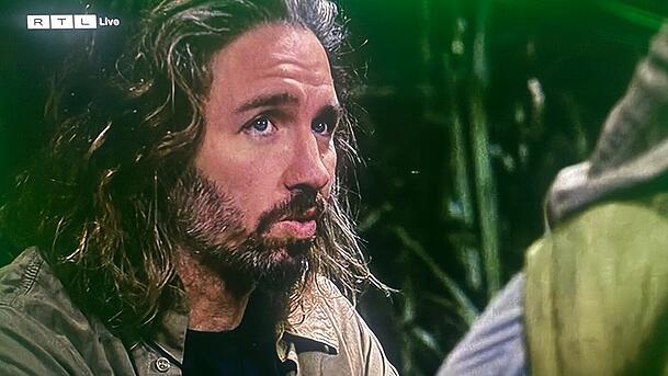 Gil Ofarim ist zurück im Dschungelcamp. Gil Ofarim ist zurück im Dschungelcamp.