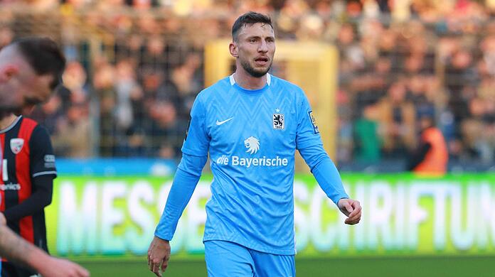 Philipp Maier ist neben Deniz der Staubsauger (Archivbild).