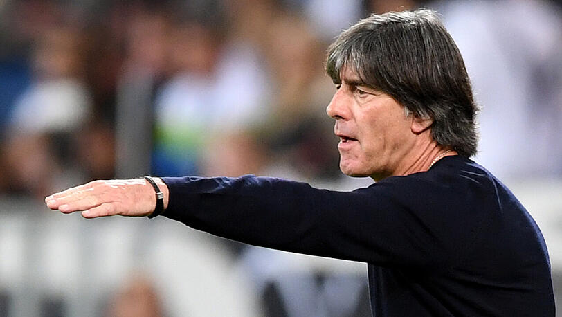 Skeptischer Blick in die Zukunft: Bundestrainer Joachim Löw nach dem 2:1-Sieg der deutschen Mannschaft im Testspiel gegen Peru.