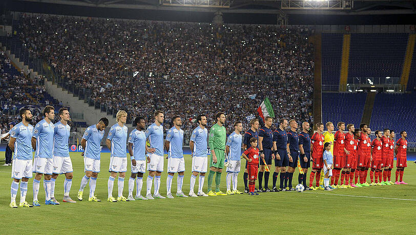 Die Mannschaften von Lazio und Bayern vor dem Spiel.