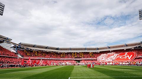 Die Nürnberger Fans stimmten ihre Mannschaft eindrucksvoll ein.
