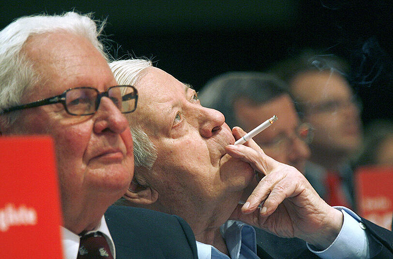 Vogel (l.) und Schmidt im Jahr 2008 bei einem SPD-Sonderparteitag in Berlin.