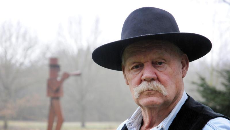 Anatol Herzfeld 2011 auf der Museumsinsel Hombroich. Jetzt ist der Bildhauer gestorben. Anatol Herzfeld 2011 auf der Museumsinsel Hombroich. Jetzt ist der Bildhauer gestorben.