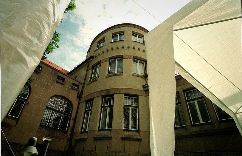In der Seidlvilla wird gelesen - und vorgelesen.