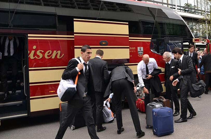Ankunft von Real Madrid vor dem Hotel "Hilton" in München - die Bilder.