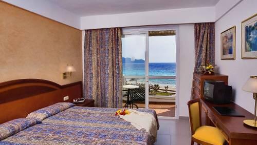 „Suuuuuper!", urteilt ein User online über das Hotel Flamenco auf Mallorca. Keine Einzelmeinung - es gehört zu den beliebtesten. „Suuuuuper!", urteilt ein User online über das Hotel Flamenco auf Mallorca. Keine Einzelmeinung - es gehört zu den beliebtesten.