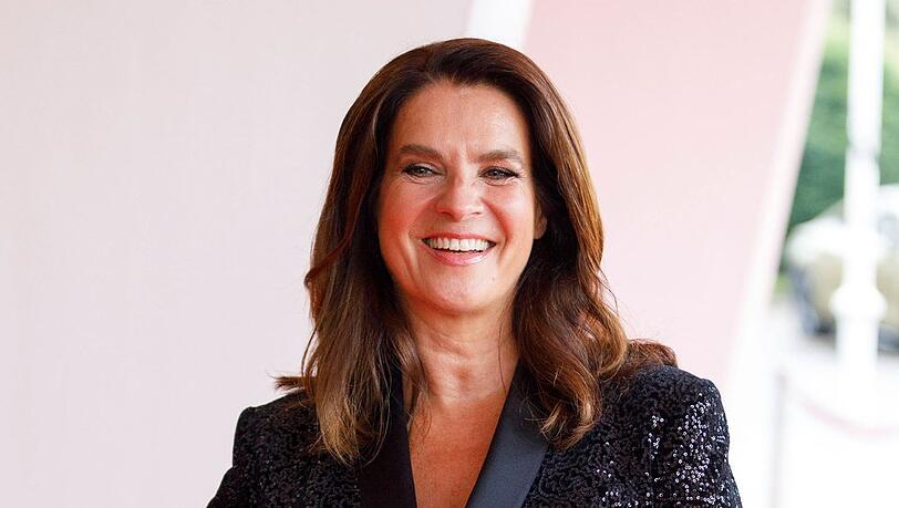 Katarina Witt blickt mit fast 60 Jahren zufrieden auf ihr Leben zurück und betont, dass sie mit nichts hadere. Katarina Witt blickt mit fast 60 Jahren zufrieden auf ihr Leben zurück und betont, dass sie mit nichts hadere.