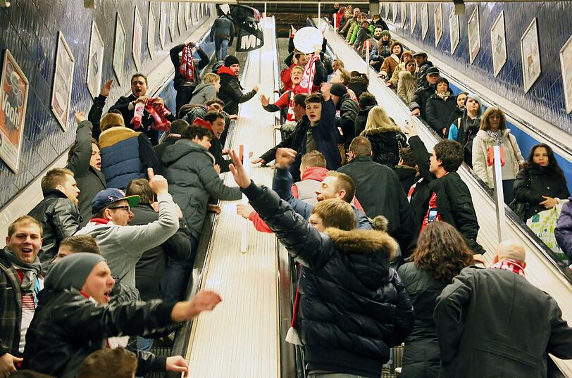 Am Mittwoch wird es eng: Die U-Bahn zur Arena ist wegen Bauarbeiten unterbrochen.
