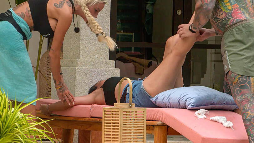 In der Sat.1-Sendung "Promis unter Palmen" ist eine VIP-Kandidatin zusammengebrochen.