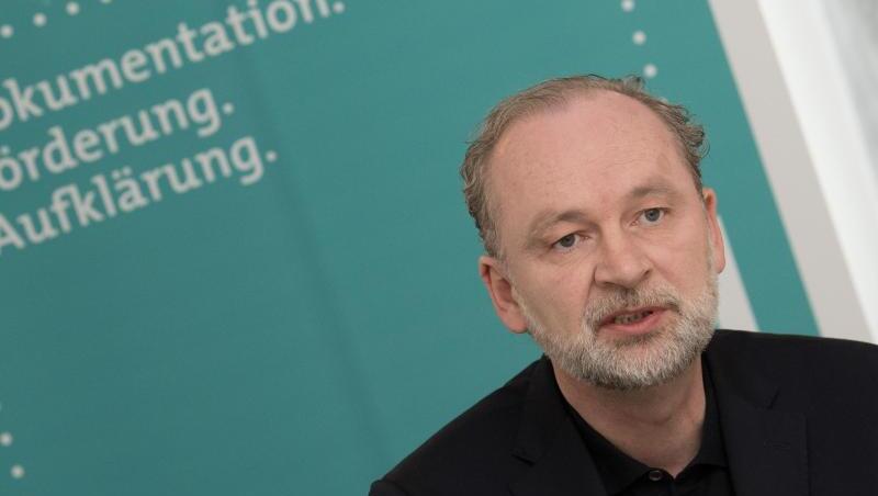 Der Autor Ferdinand von Schirach hat den Kunstbesitz seiner Familie untersuchen lassen. Der Autor Ferdinand von Schirach hat den Kunstbesitz seiner Familie untersuchen lassen.