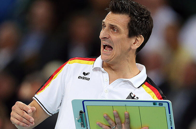 Giovanni Guidetti bleibt Trainer der DVV-Damen.