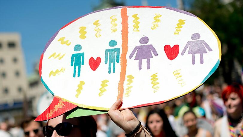 Einer der Höhepunkte der Prideweek: die Politparade am Samstag. Einer der Höhepunkte der Prideweek: die Politparade am Samstag.