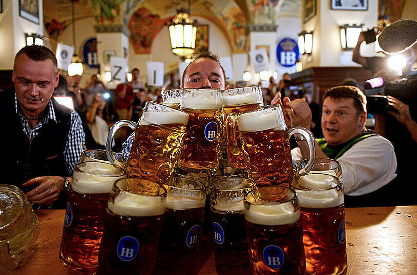 Die Bilder vom erfolgreichen Weltrekordversuch.
