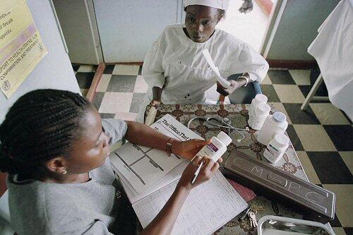 Rund vier Millionen der 140 Millionen Einwohner Nigerias leben mit HIV.