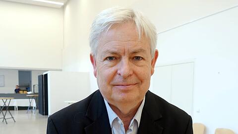 Der britische Schriftsteller Jonathan Coe.