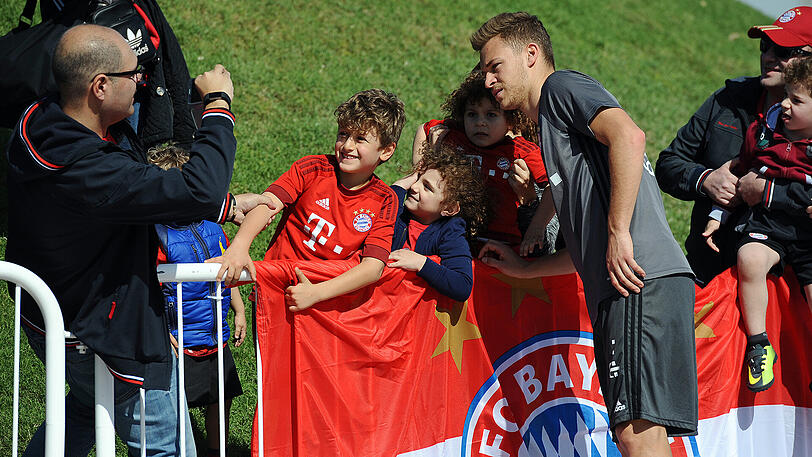 An Tag vier des Trainingslagers in Doha/Katar schwitzten die Profis des FC Bayern nur morgens auf dem Rasen. Nach dem Mittagessen bescherte Carlo Ancelotti seiner Mannschaft einen freien Nachmittag.