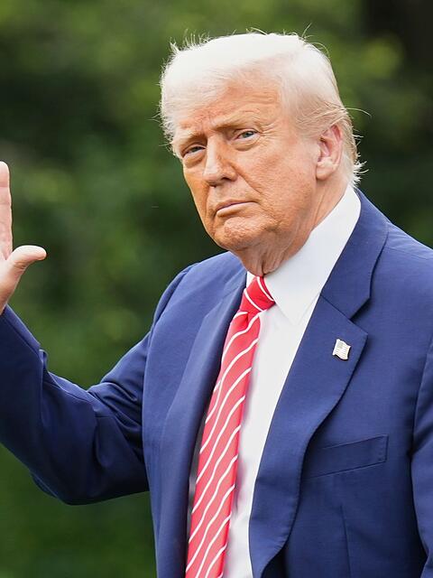 Trump versucht, die skeptischen republikanischen Senatoren auf Kurs zu bringen.