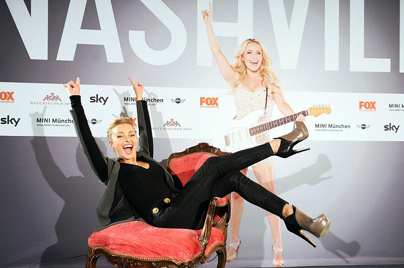 Exklusive Serien-Präsentation im Hotel Bayerischer Hof: Die Promi-Bilder zum Durchklicken.
