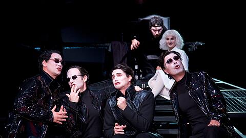 Carl Orffs "Die Kluge" im Gärtnerplatztheater.