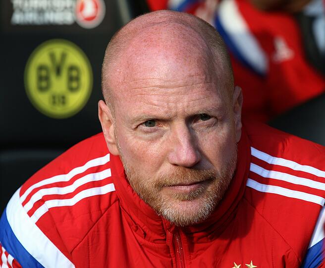 Obwohl man beim FC Bayern bereits den BVB vor Augen hat, sieht Matthias Sammer den besiegten Viertelfinalgegner Bayer 04 Leverkusen als zukünftigen Gegner.