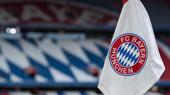 Der FC Bayern streicht seinen ungeimpften Spielern für die Zeit ihrer Quarantäne offenbar das Gehalt.