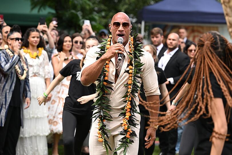Dwayne Johnson, Actionstar und schon Sprecher des Halbgottes Maui im Original, war als Produzent einer der Triebfeder f&uuml;r das 1:1-Remake.