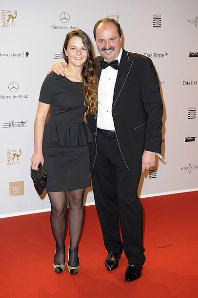 Johann Lafer mit Tochter Jennifer bei der Bambi-Verleihung 2011. Johann Lafer mit Tochter Jennifer bei der Bambi-Verleihung 2011.