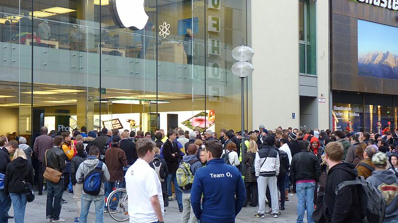 Verkaufsstart des iPhone 5 in München: Bilder vom Ansturm auf den Apple-Store in der Rosenstraße