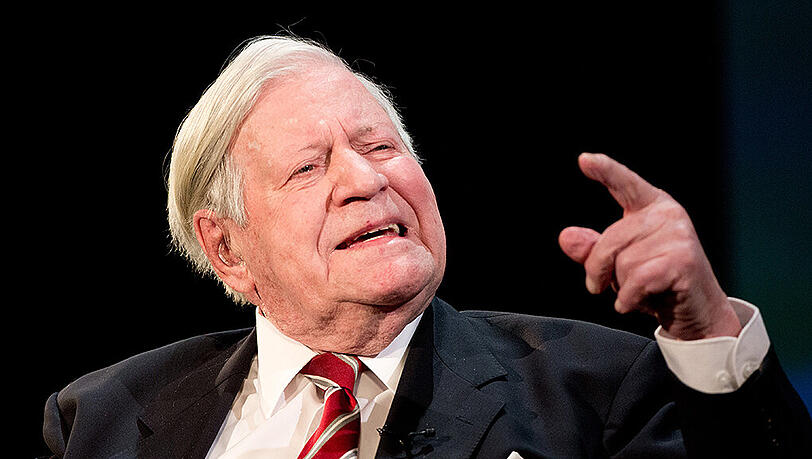 Altkanzler Helmut Schmidt. Altkanzler Helmut Schmidt.