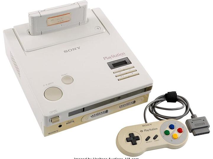 Diesen "PlayStation"-Prototyp soll es nur noch ein einziges Mal auf der Welt geben - einem Käufer war das viel Geld wert.