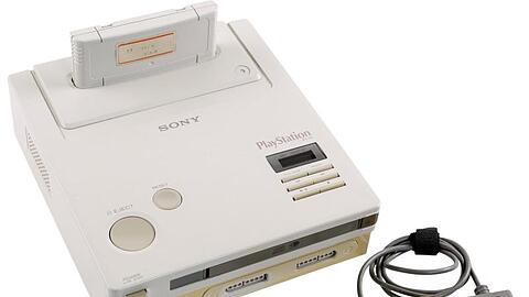 Diesen "PlayStation"-Prototyp soll es nur noch ein einziges Mal auf der Welt geben - einem Käufer war das viel Geld wert.