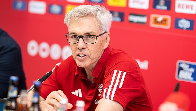 Gordon Herbert geht mit den Bayern-Basketballern als Favorit in die neue Saison.