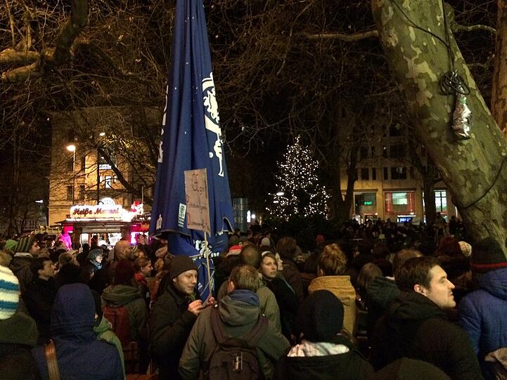 Weitere Bilder von der Demonstration.