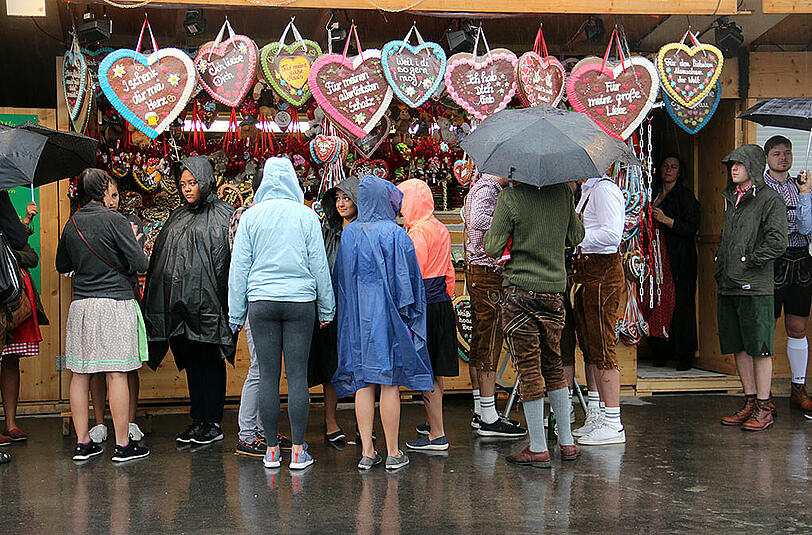 Impressionen von der Regen-Wiesn 2016.
