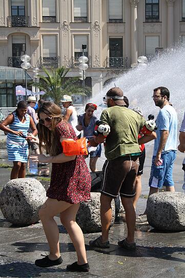 Wasserschlacht am Stachus. Die Bilder.