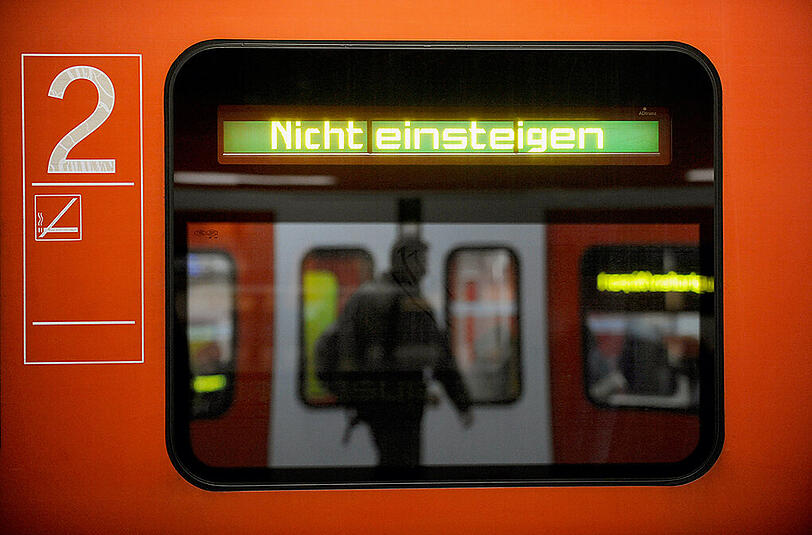 Kein guter Tag für die Münchner S-Bahn. Immer wieder gab es Probleme.