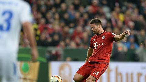 Xabi Alonso im Trikot des FC Bayern München. Foto: Andreas Gebert/Archivbild