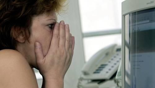 Auf der Suche nach Informationen zur Selbstdiagnose geraten viele Internetsurfer in Gefahr, ihren Gesundheitszustand schlimmer zu beurteilen, als er tatsächlich ist. Auf der Suche nach Informationen zur Selbstdiagnose geraten viele Internetsurfer in Gefahr, ihren Gesundheitszustand schlimmer zu beurteilen, als er tatsächlich ist.