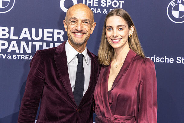 Modelagent Peyman Amin und Partnerin Sandra Apfelbeck kommen am Mittwoch zum „Blauen Panther“. Modelagent Peyman Amin und Partnerin Sandra Apfelbeck kommen am Mittwoch zum „Blauen Panther“.