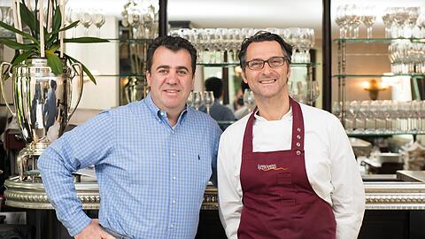 Noch bis Ende des Jahres stehen Sergio Artiaco (l.) und Cosimo Ruggiero in ihrem Bogenhauser Ristorante.