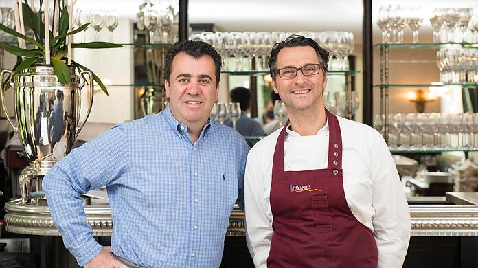 Noch bis Ende des Jahres stehen Sergio Artiaco (l.) und Cosimo Ruggiero in ihrem Bogenhauser Ristorante.
